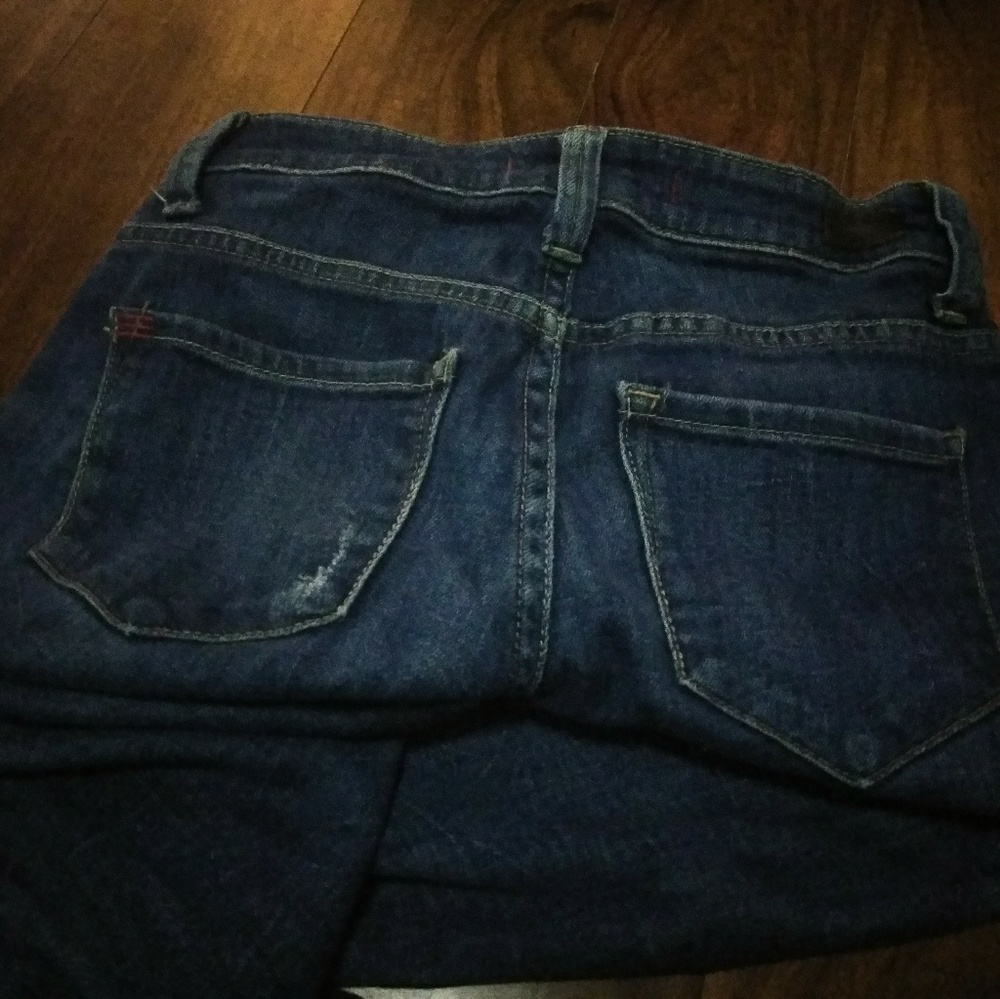 Distressed jeans - Picture 2 of 2